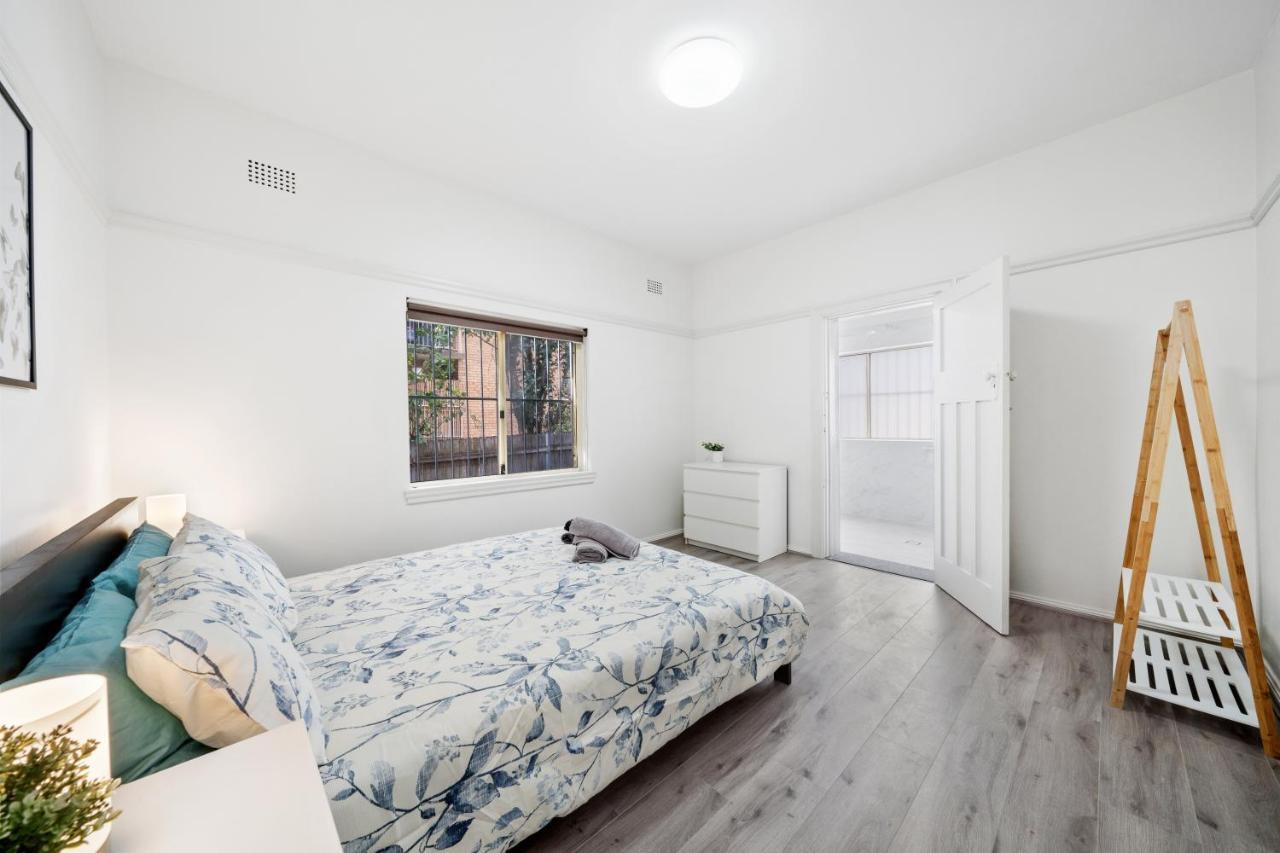 Burwood New 2 Bedroom 2 Bathroom Apartment Sidney Dış mekan fotoğraf